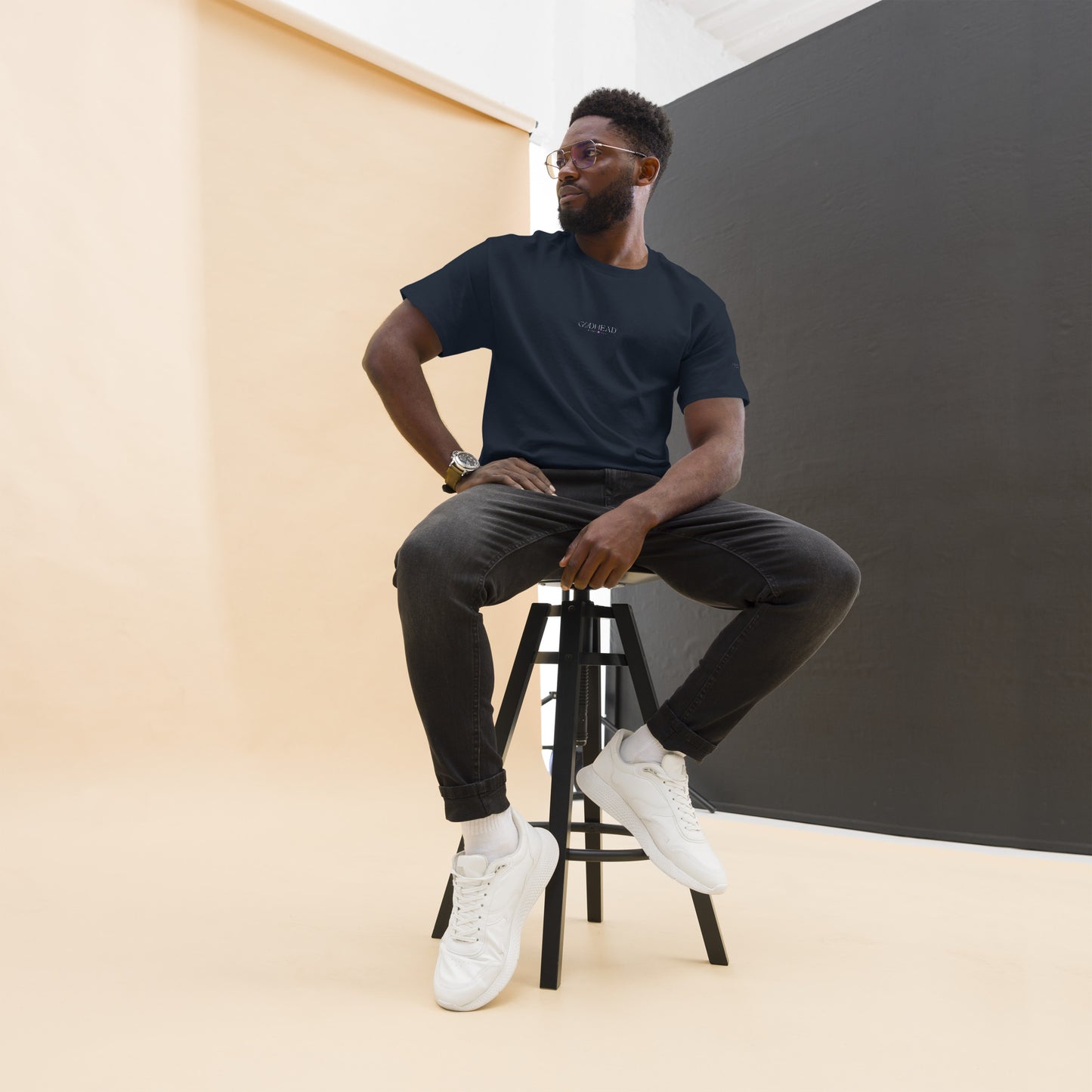 Unisex Classic Tee | Gildan 5000 image 0